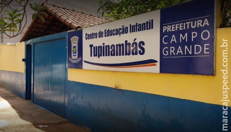 Bandidos invadem escola municipal e furtam de micro-ondas a panelas