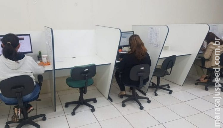 Canais de atendimento da Prefeitura receberam mais de 8 mil ligações na semana ‘fecha tudo’ Canais de atendimento da Prefeitura receberam mais de 8 mil ligações na semana ‘fecha tudo’