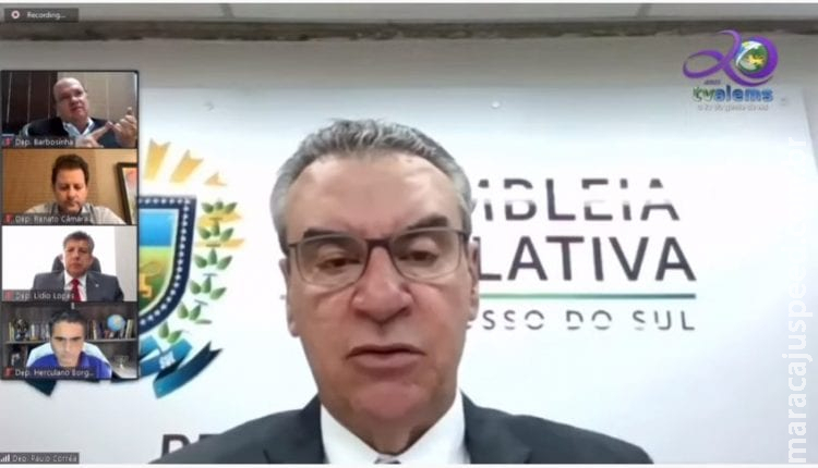Com sessão extraordinária, deputados aprovam programa Mais Social Com sessão extraordinária, deputados aprovam programa Mais Social