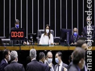 Deputadas defendem auxílio emergencial e políticas públicas para mulheres