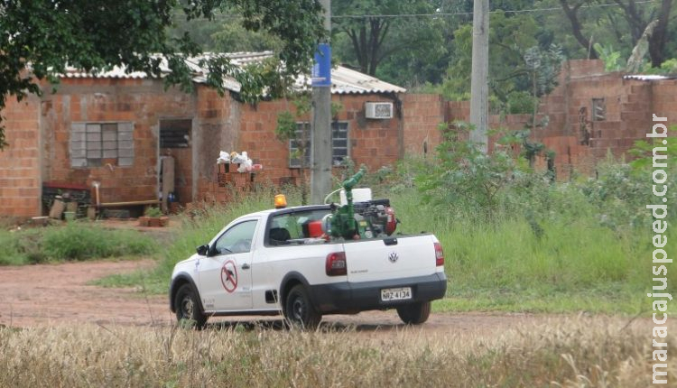 Fumacê percorrerá 32 bairros de Campo Grande nesta quarta-feira Fumacê percorrerá 32 bairros de Campo Grande nesta quarta-feira