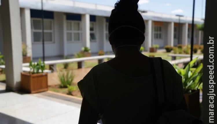 Funcionária de clínica é demitida após relatar assédio cometido por colega em Campo Grande Funcionária de clínica é demitida após relatar assédio cometido por colega em Campo Grande