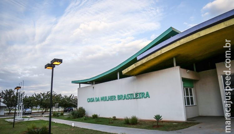 Mulher pede a separação e é espancada e expulsa de casa pelo marido Mulher pede a separação e é espancada e expulsa de casa pelo marido