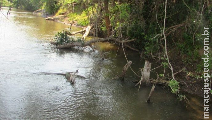 Pescador denuncia tortura por falsos policiais paraguaios na fronteira de MS Pescador denuncia tortura por falsos policiais paraguaios na fronteira de MS