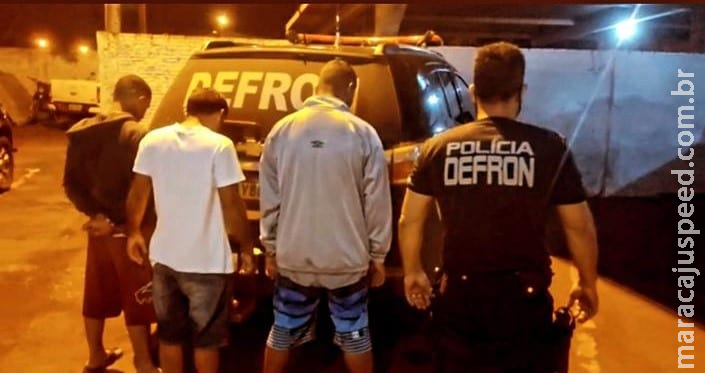 Polícia fecha entreposto de maconha em Dourados que era abastecido por motocicletas Polícia fecha entreposto de maconha em Dourados que era abastecido por motocicletas