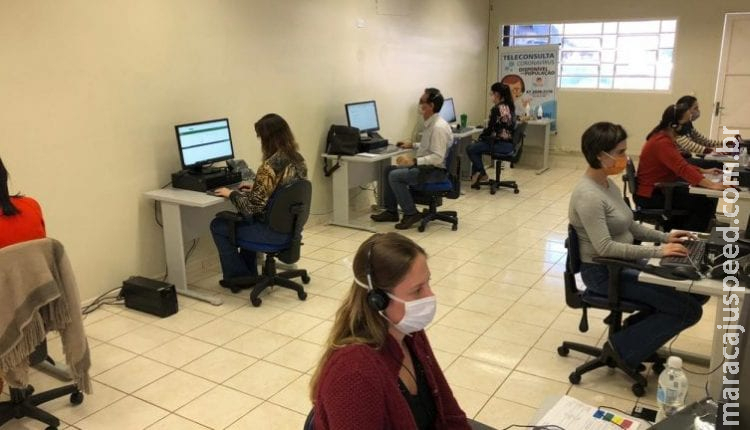 Serviço de teleconsulta do coronavírus atendeu 100 mil pessoas em um ano em Campo Grande Serviço de teleconsulta do coronavírus atendeu 100 mil pessoas em um ano em Campo Grande