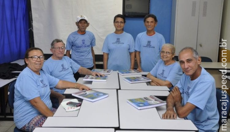 Turmas de cursos EJA devem ter pelo menos 15 alunos na rede municipal em Campo Grande