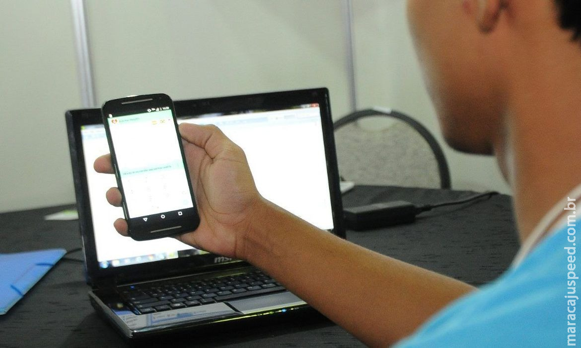 Acesso de estudantes à internet aumenta para 88,1% em 2019, diz IBGE Acesso de estudantes à internet aumenta para 88,1% em 2019, diz IBGE