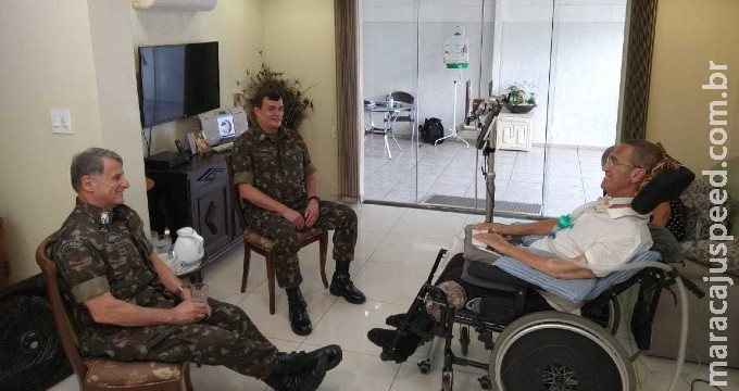 Após crise, Exército publica foto de encontro entre Nogueira, Pujol e Villas Bôas Após crise, Exército publica foto de encontro entre Nogueira, Pujol e Villas Bôas