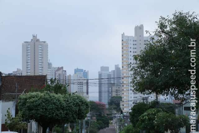 Ar seco predomina e tempo segue firme nesta terça-feira Ar seco predomina e tempo segue firme nesta terça-feira