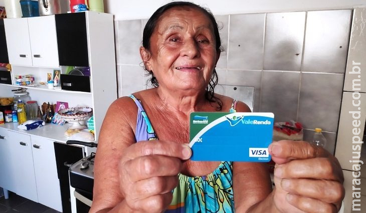 Auxílio do Estado poderá contemplar quase 20 mil famílias em Dourados Auxílio do Estado poderá contemplar quase 20 mil famílias em Dourados