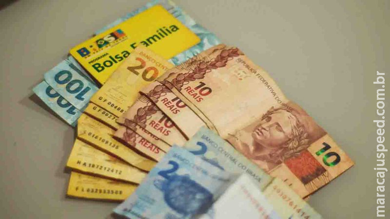 Bolsa Família turbinado: Bolsonaro revela novo valor que pode pagar aos beneficiários Bolsa Família turbinado: Bolsonaro revela novo valor que pode pagar aos beneficiários