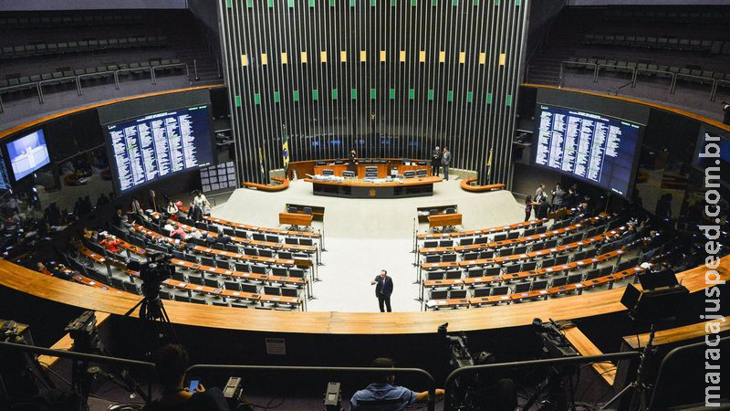 Câmara vota hoje projeto sobre venda de vacinas a empresas sem aval da Anvisa Câmara vota hoje projeto sobre venda de vacinas a empresas sem aval da Anvisa