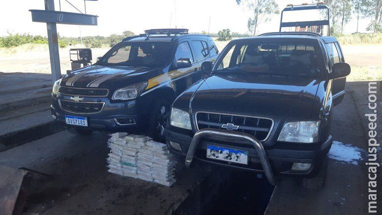 Casal é preso com 42 Kg de crack na BR-267 Casal é preso com 42 Kg de crack na BR-267