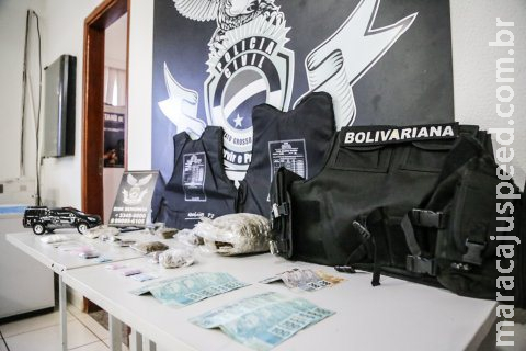 Casal que fazia delivery de LSD e ecstasy que vinha de Santa Catarina é preso em Campo Grande Casal que fazia delivery de LSD e ecstasy que vinha de Santa Catarina é preso em Campo Grande