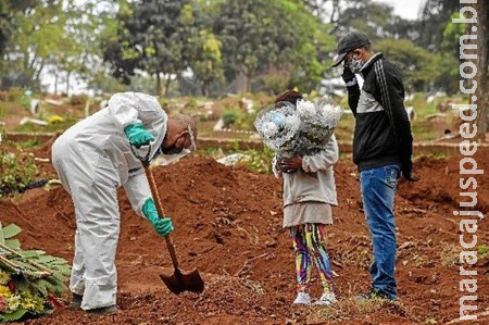 Com muitas mortes em 24h faz ocupação de UTIs cair para 93% em MS Com muitas mortes em 24h faz ocupação de UTIs cair para 93% em MS