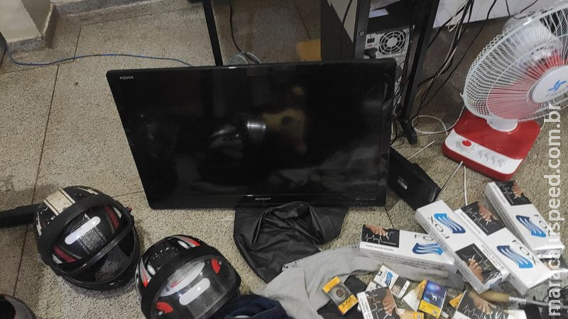 Com R$ 50 mil em objetos furtados, bandido acaba preso pela polícia Com R$ 50 mil em objetos furtados, bandido acaba preso pela polícia