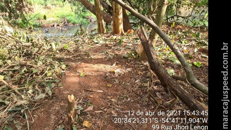 Dono de sítio é multado em R$ 10 mil por degradação de matas ciliares do Rio Anhanduí Dono de sítio é multado em R$ 10 mil por degradação de matas ciliares do Rio Anhanduí