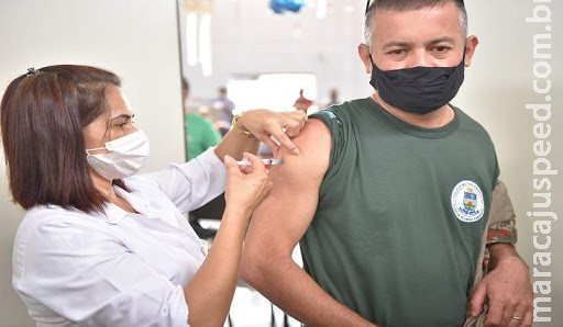 Dourados amplia vacinação contra covid para idosos com 62 anos ou mais neste sábado