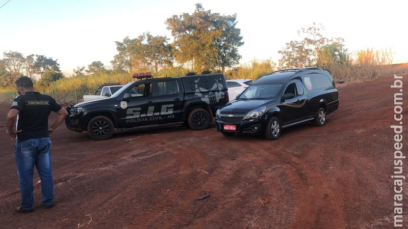 Encontrada carbonizada em MS estava com roupas abaixadas e com ferimento na cabeça Encontrada carbonizada em MS estava com roupas abaixadas e com ferimento na cabeça