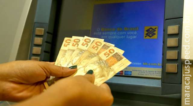 Governo do Estado deposita R$ 418 milhões de salários dos servidores nesta sexta Governo do Estado deposita R$ 418 milhões de salários dos servidores nesta sexta