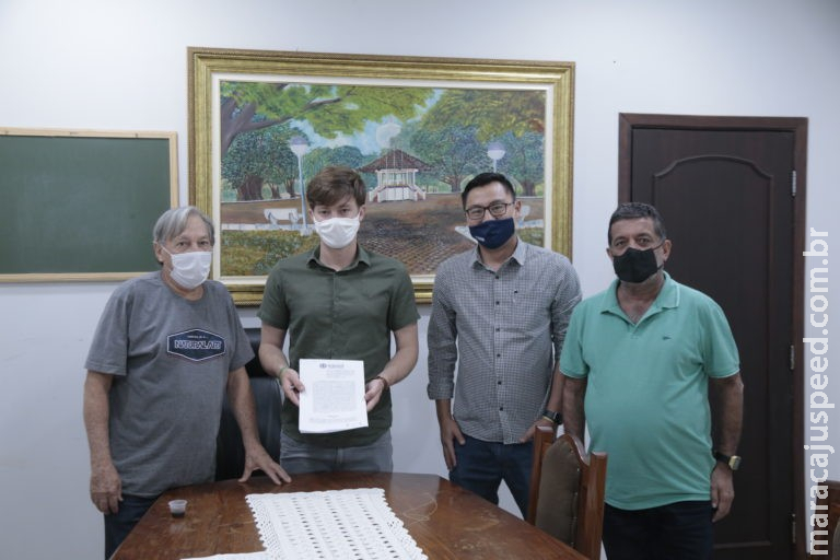 Governo Municipal firma parceria com Associação de Apicultores em Rio Brilhante Governo Municipal firma parceria com Associação de Apicultores em Rio Brilhante