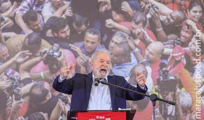 Lula pede extensão de suspeição de Moro para ações de sítio e sede de Instituto Lula pede extensão de suspeição de Moro para ações de sítio e sede de Instituto