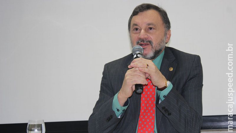 Ministro do TST morre por complicações da covid-19 Ministro do TST morre por complicações da covid-19