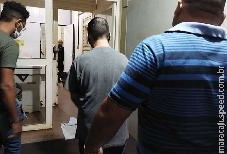Motorista de aplicativo é preso acusado de estuprar passageira de 15 anos Motorista de aplicativo é preso acusado de estuprar passageira de 15 anos