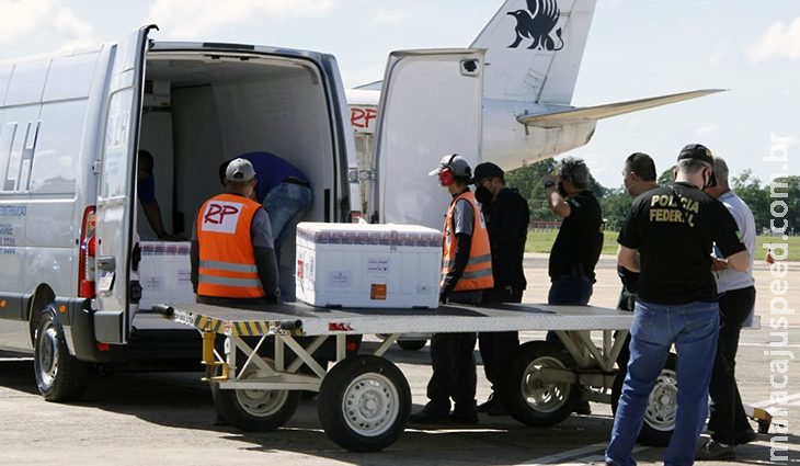 MS recebe novo lote com 109,5 mil doses de vacina contra coronavírus nesta quinta-feira MS recebe novo lote com 109,5 mil doses de vacina contra coronavírus nesta quinta-feira