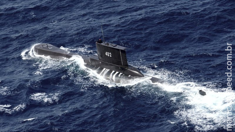 Na Indonésia, equipes encontram objeto que pode ser de submarino desaparecido Na Indonésia, equipes encontram objeto que pode ser de submarino desaparecido