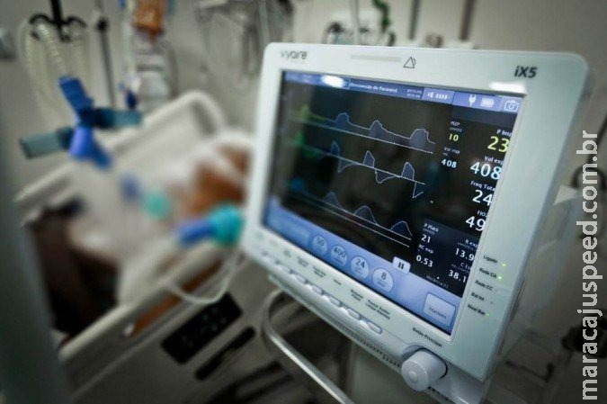Nova variante do coronavírus é mais contagiosa na população jovem Nova variante do coronavírus é mais contagiosa na população jovem