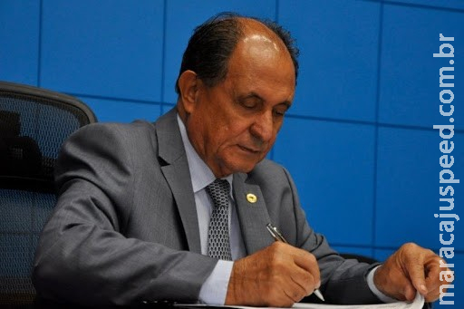 PEC proposta por Zé Teixeira proíbe nomear, em cargos públicos, condenados por violência doméstica PEC proposta por Zé Teixeira proíbe nomear, em cargos públicos, condenados por violência doméstica