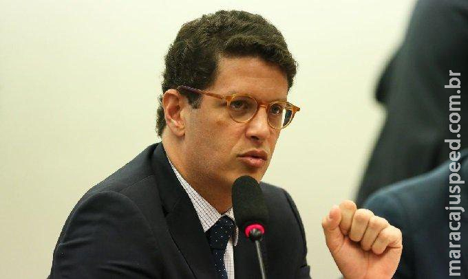 PF encaminha ao STF notícia-crime contra o ministro Ricardo Salles