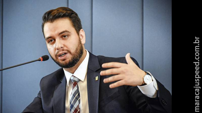 Polícia do Senado ouve Filipe Martins e avalia indiciá-lo Polícia do Senado ouve Filipe Martins e avalia indiciá-lo