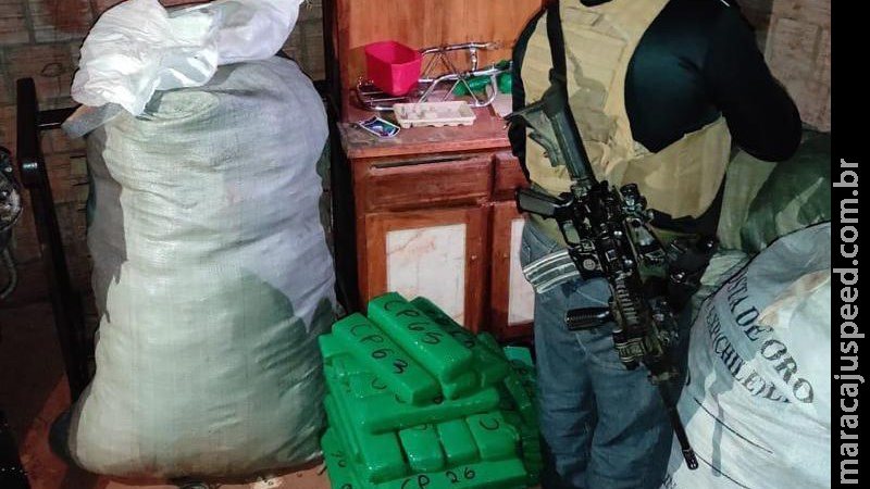 Polícia fecha mais um entreposto de maconha na fronteira de MS Polícia fecha mais um entreposto de maconha na fronteira de MS