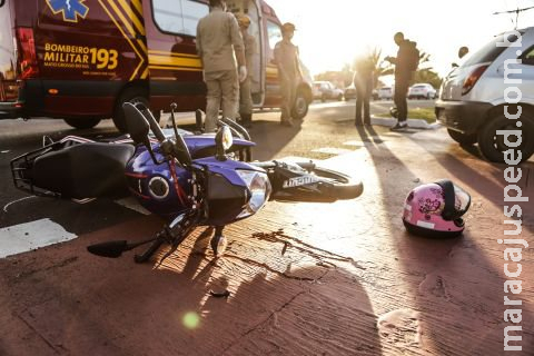 ‘Só a vi a sombra’, diz motorista após batida em motocicleta na Duque de Caxias