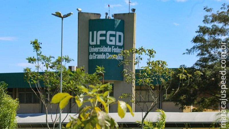 UFGD abre 1000 vagas para Auxílio Alimentação e 800 para Bolsa Permanência UFGD abre 1000 vagas para Auxílio Alimentação e 800 para Bolsa Permanência