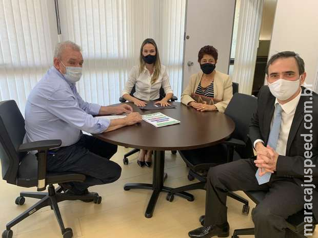 Advogados pedem inclusão de grupo na vacinação contra a covid em MS Advogados pedem inclusão de grupo na vacinação contra a covid em MS