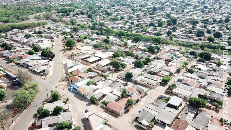 Após 30 anos, ocupação no loteamento Nova Esperança começa a ser regularizada Após 30 anos, ocupação no loteamento Nova Esperança começa a ser regularizada