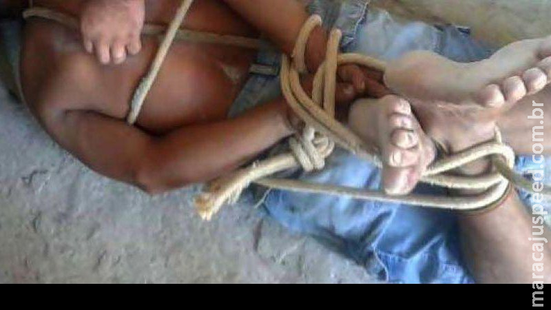 Bandido furta carro é perseguido por dono e amarrado por populares em Campo Grande Bandido furta carro é perseguido por dono e amarrado por populares em Campo Grande