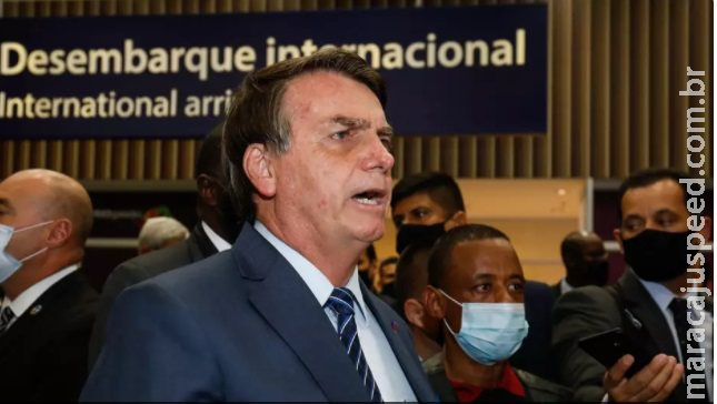 Bolsonaro acena à China após levantar dúvidas sobre origem do vírus Bolsonaro acena à China após levantar dúvidas sobre origem do vírus