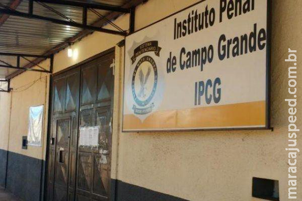 Detentos batem grades e preso é encontrado morto em presídio em Campo Grande Detentos batem grades e preso é encontrado morto em presídio em Campo Grande