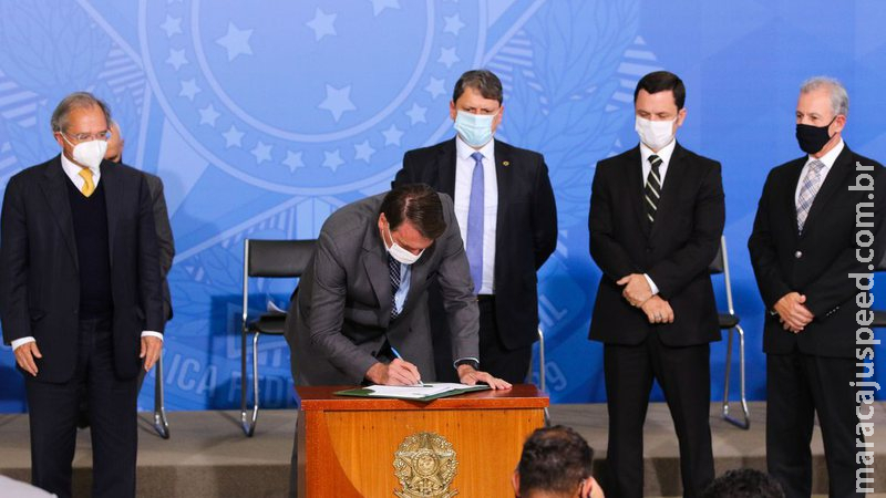 Governo lança programa para ampliar renda de caminhoneiros Governo lança programa para ampliar renda de caminhoneiros