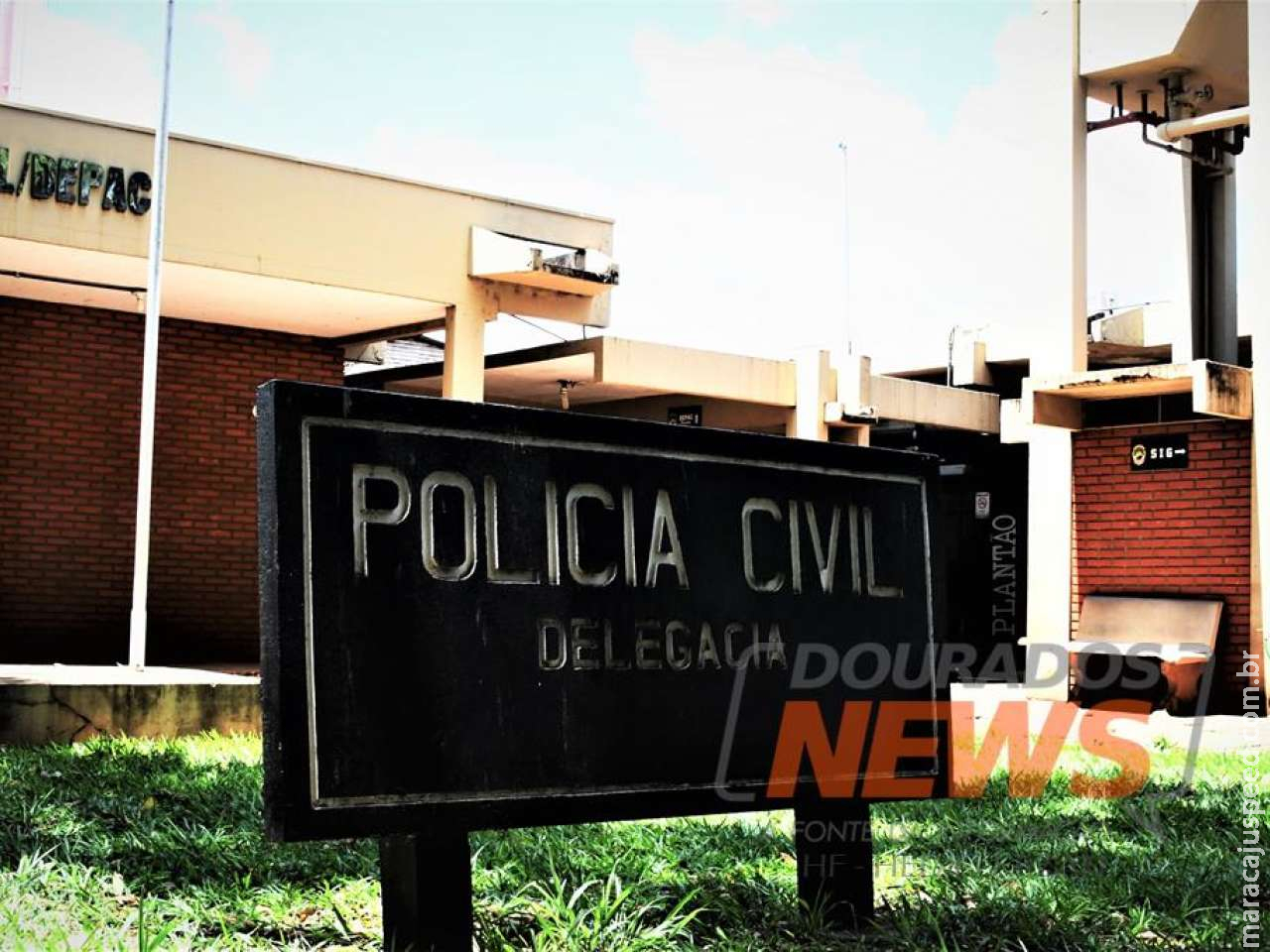  Homem morre após queda de moto em Dourados 