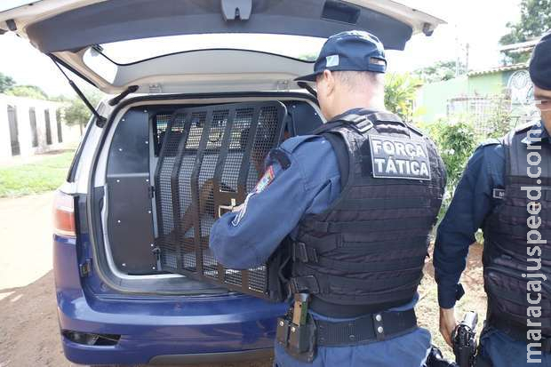 Homem xinga policiais por abordagem do filho e acaba preso em Três Lagoas