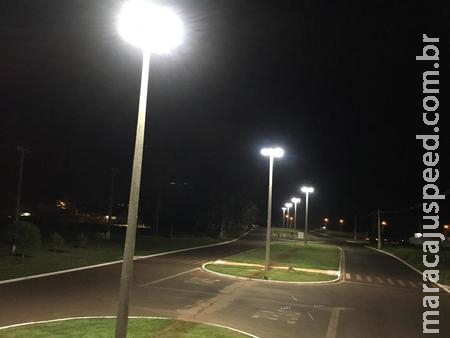  Iluminação de LED já funciona no prolongamento da Avenida Antero Lemes da Silva 