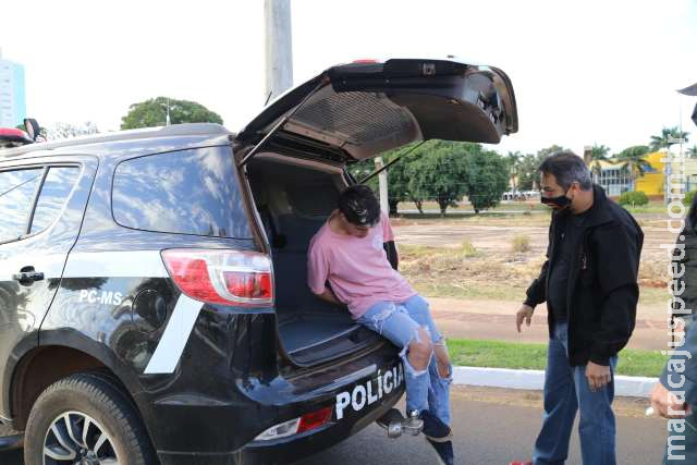 Jovem que matou namorada atropelada ficará preso em casa e com tornozeleira Jovem que matou namorada atropelada ficará preso em casa e com tornozeleira