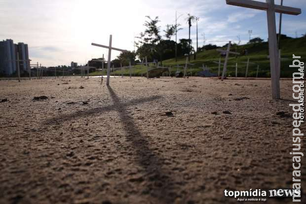 Mais 24 famílias se despendem de vítimas da covid em MS Mais 24 famílias se despendem de vítimas da covid em MS