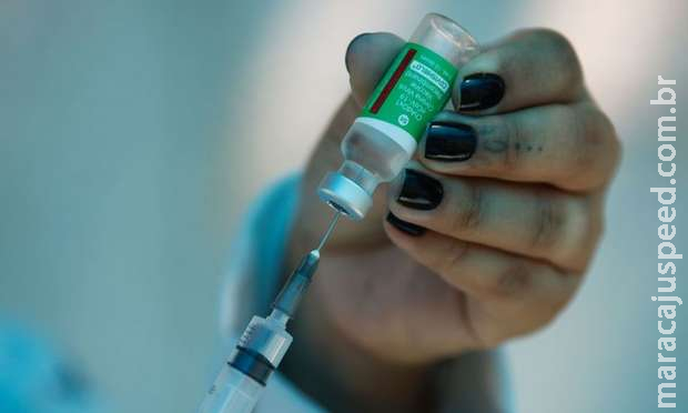 Mais 73 mil doses da AstraZeneca desembarcam hoje em Campo Grande Mais 73 mil doses da AstraZeneca desembarcam hoje em Campo Grande
